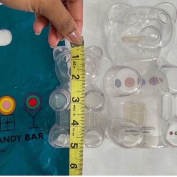 Set of 2 BEAR SHAPED ACRYLIC CANDY BOXES - Picture 3 of 13